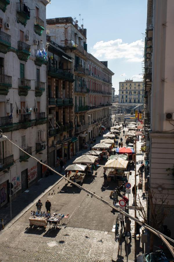 B&B Alla Ferrovia Napoli Eksteriør bilde